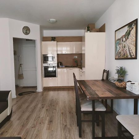Studio Aivasovskij Park - Meters Away From Beach 포마리 외부 사진